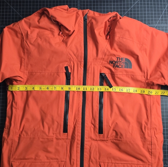 THE NORTH FACE GOLDMILL INSULATED PARKA - PAPAYA ORANGE/PICANTE RED - Picture 14 of 14
